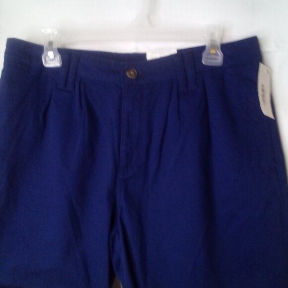 St. John's Bay Shorts Women 12 Chino Pleated Roll Hem Blue - Picture 7 of 13